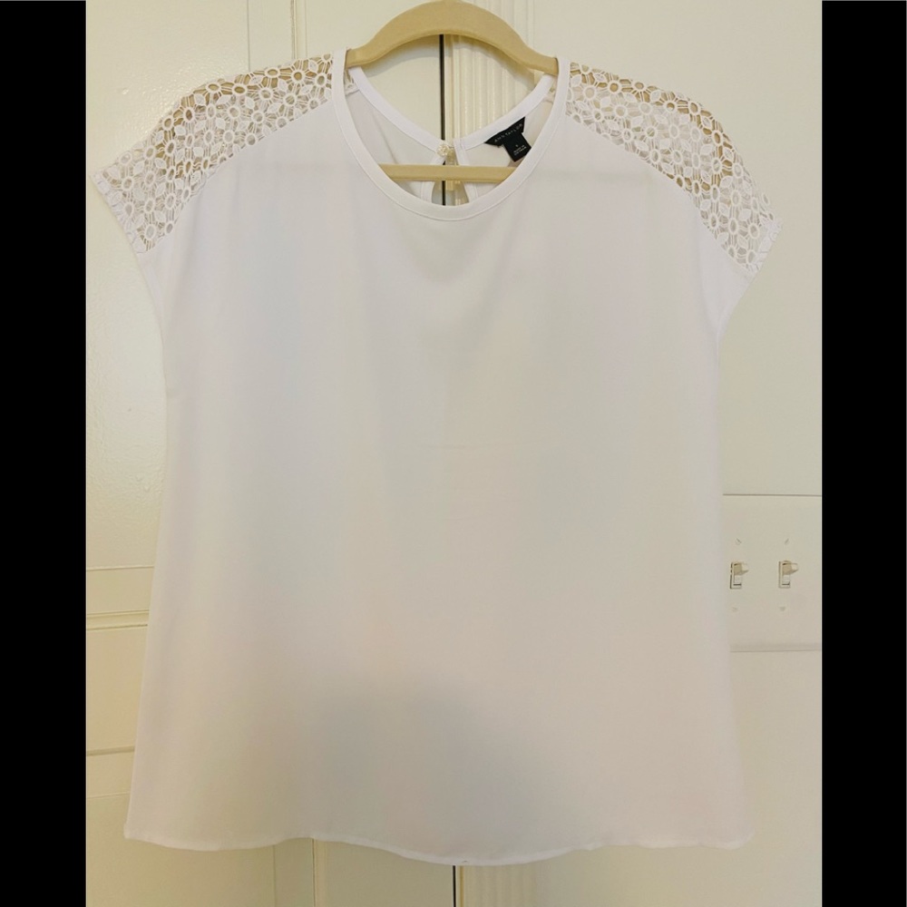 Ann Taylor White Short Sleeve Top